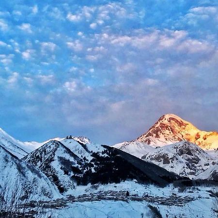 Riverside Kazbegi Dış mekan fotoğraf